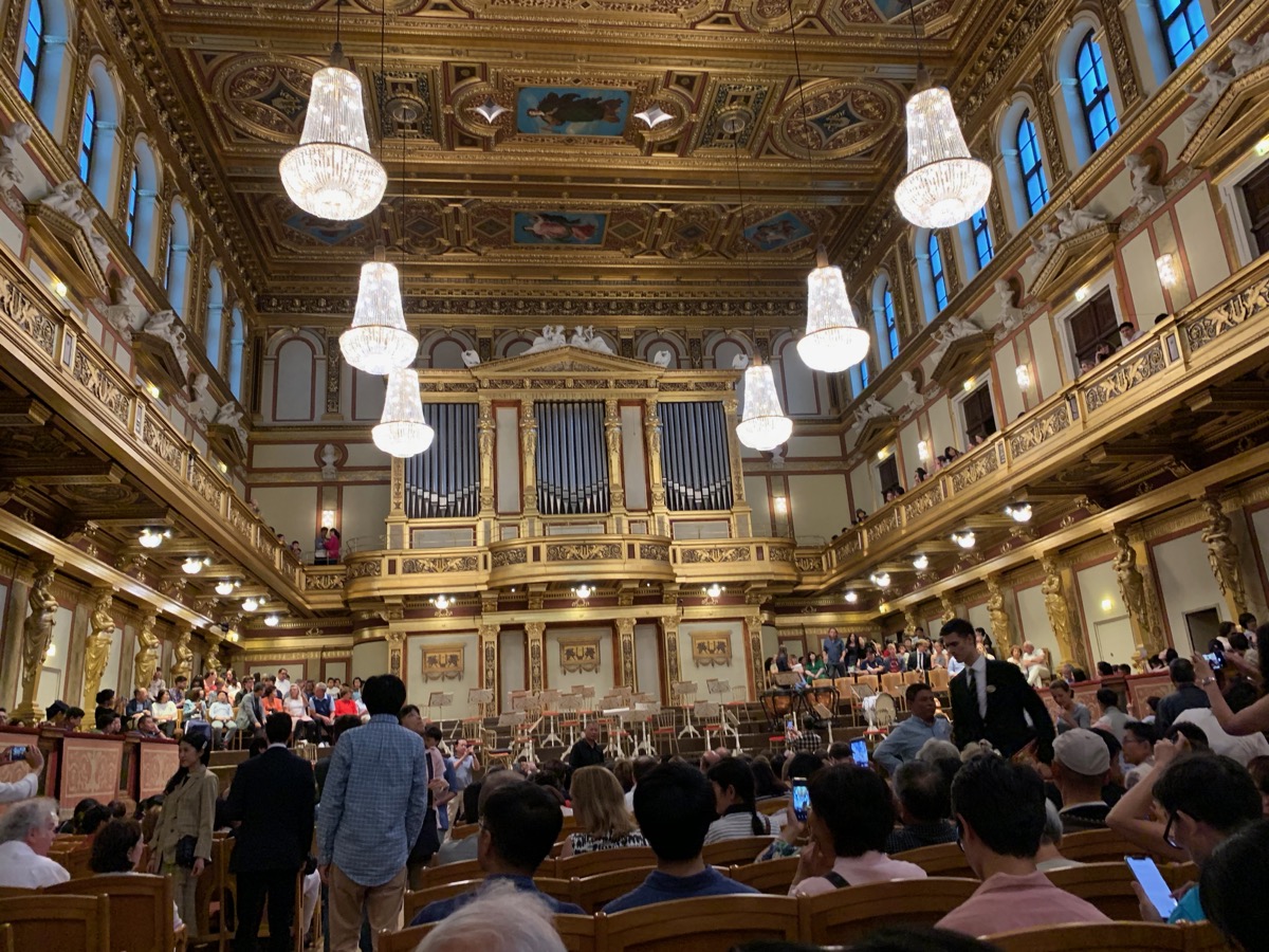  Waiting for The Vienna Mozart Orchestra
