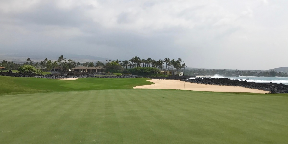 Hualalai GC- the 17th green from behind
