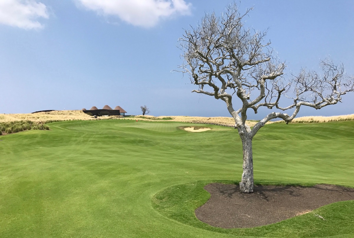 Nanea GC- hole 18 with clubhouse in background