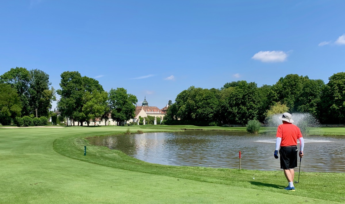 Golf Club Schloss Schonborn- hole 6