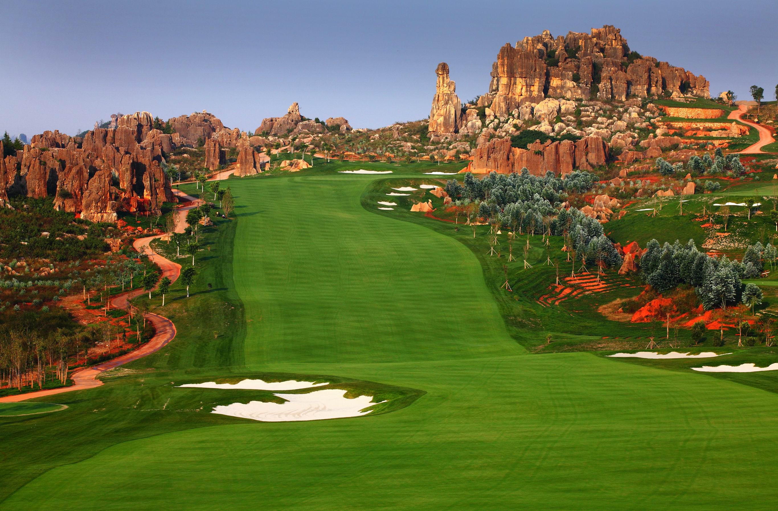 Stoneforest International Golf Resort- Course B- hole 10