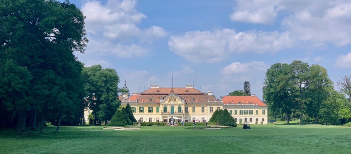 Schloss Schonbrunn GC- hole 11 & clubhouse