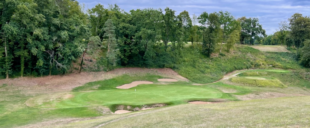 Golf de Chantilly- hole 17 green