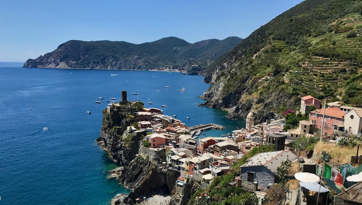 Cinque Terre- the village of Vernazza 