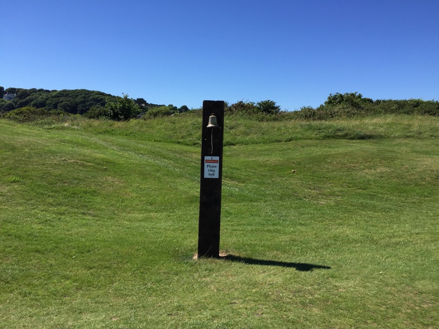 Tenby GC- the bell on hole 4