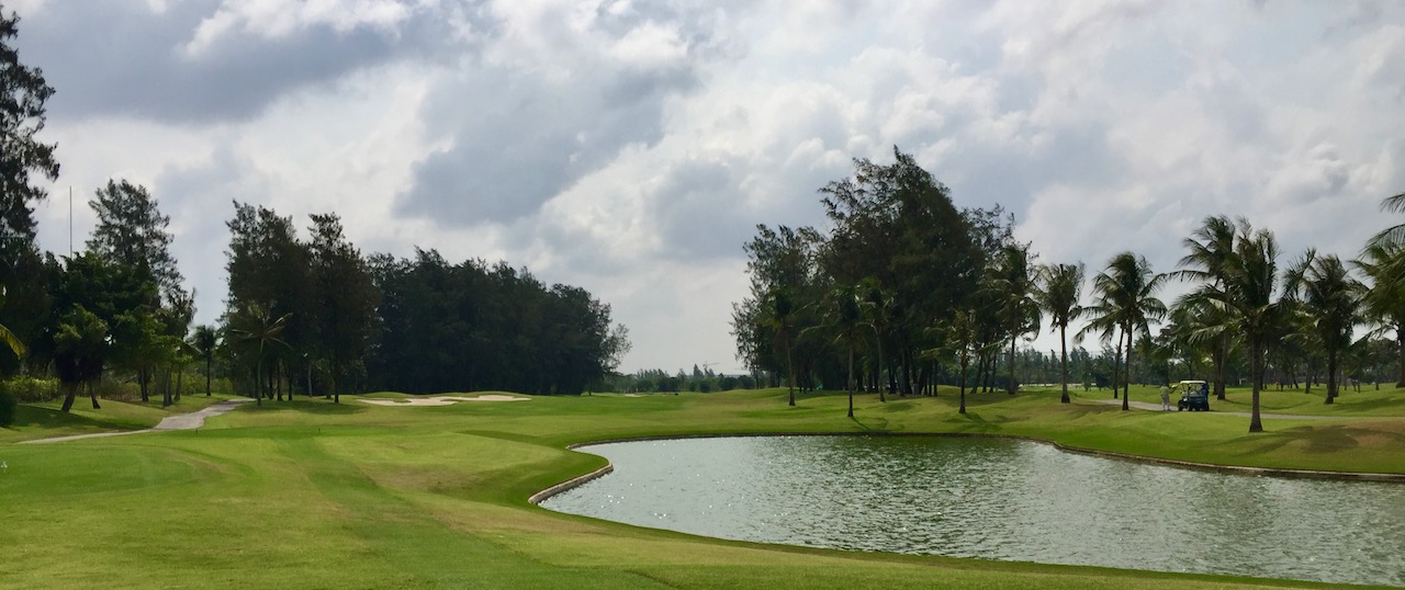 Thai Country Club- hole 7