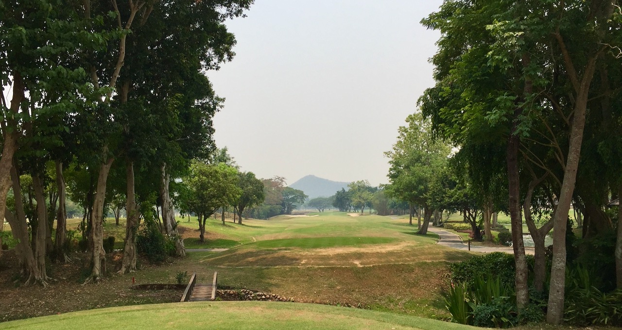 Alpine Golf Resort, Chiang Mai- hole 10