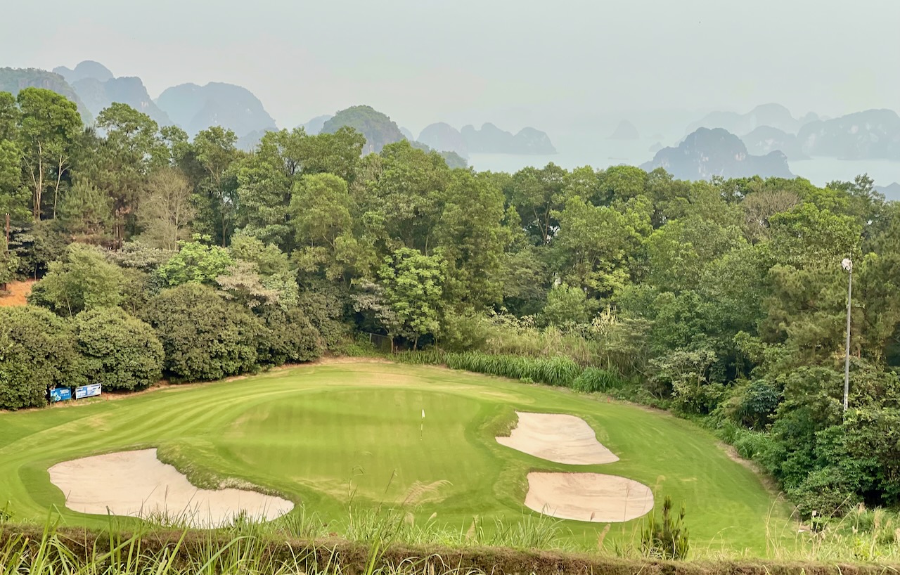 FLC Golf Club Ha Long- hole 13