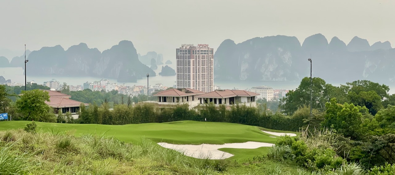 FLC Golf Club Ha Long-  hole 8