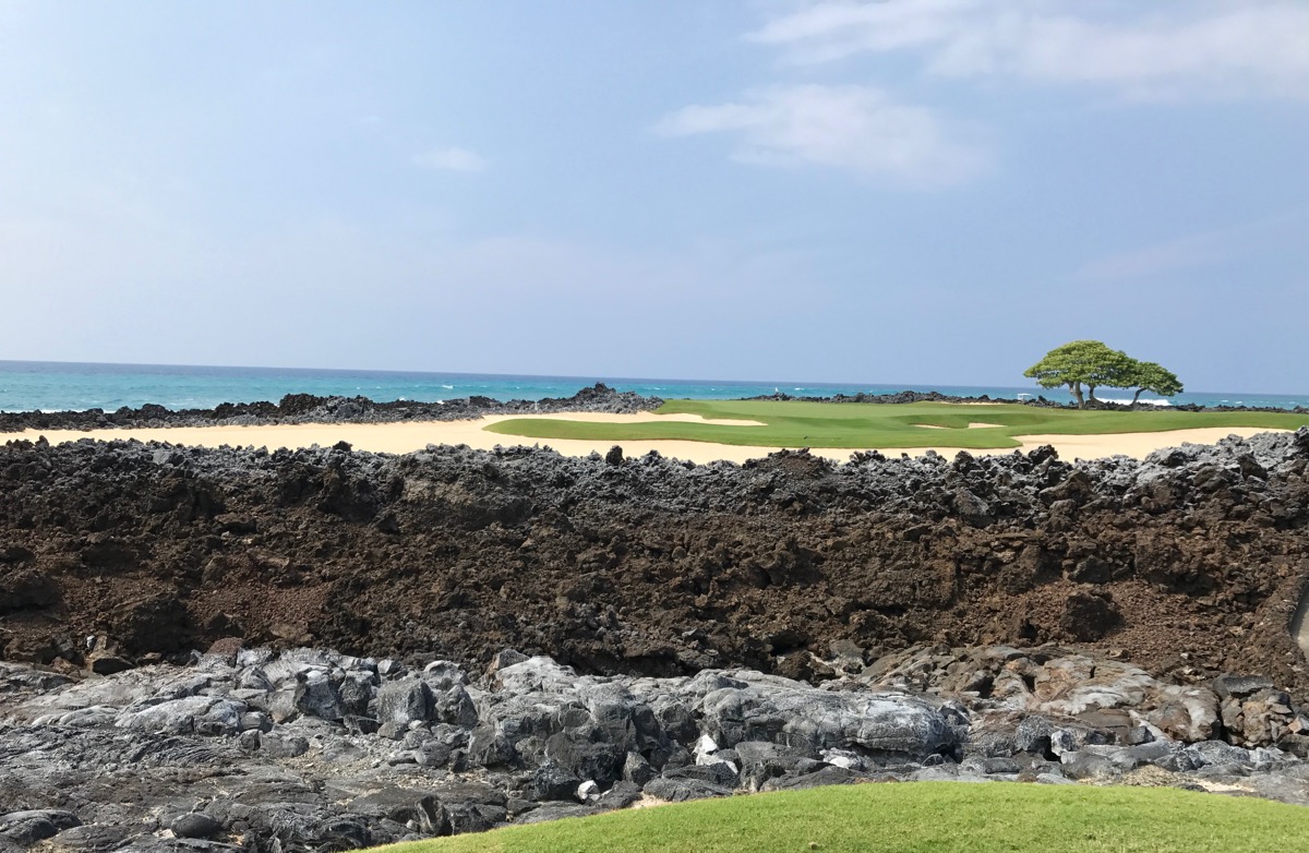 Hualalai GC- hole 17 from the tee
